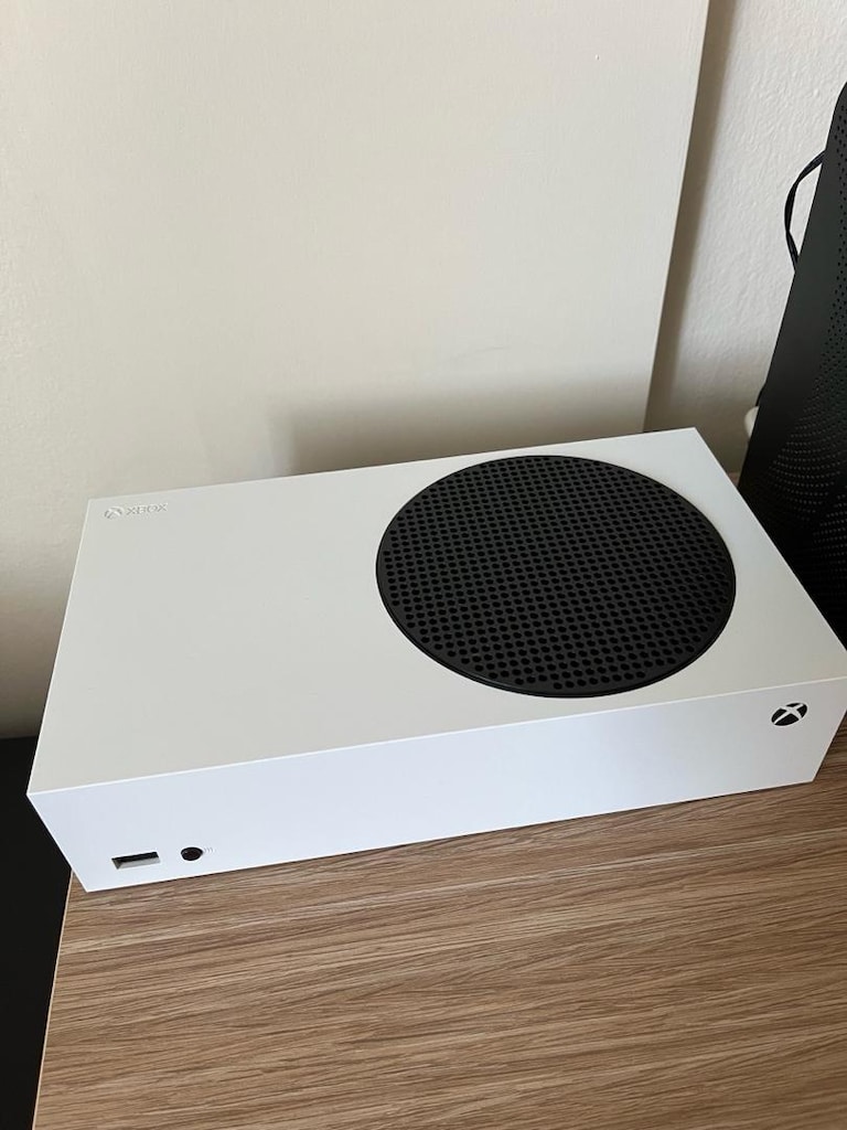 Xbox Series S (Çift Kollu)
