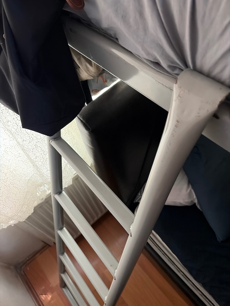 ACİL IKEA ALTI BOŞ YATAKLI RANZA 2500 - 3