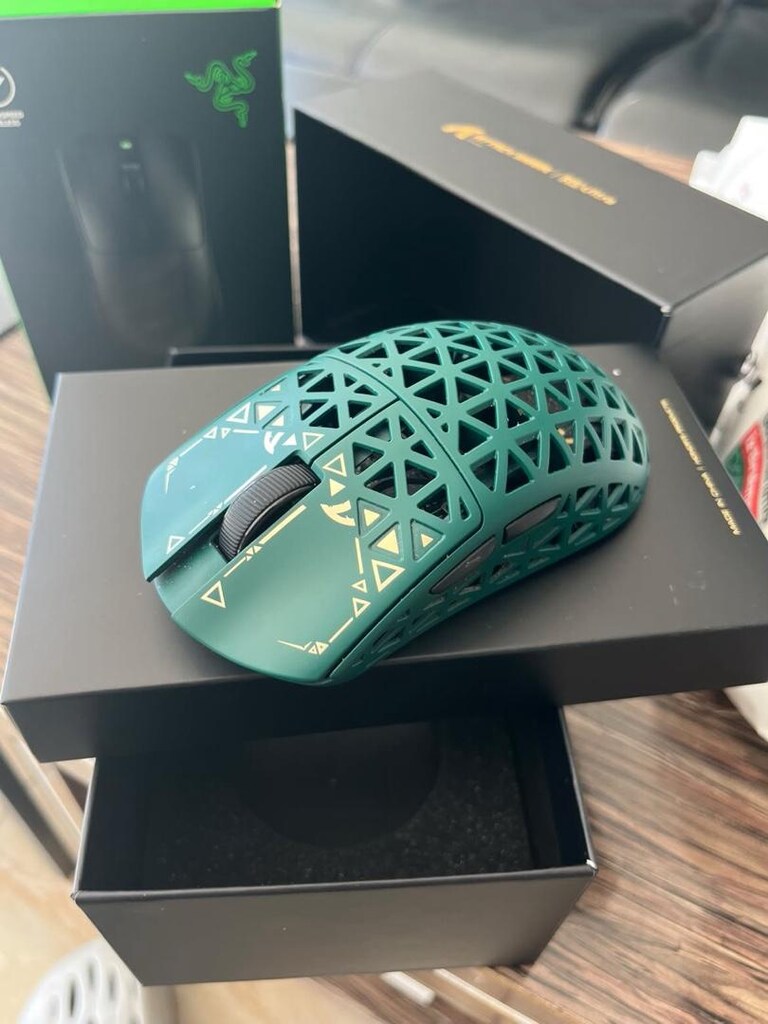 attack shark r5 ultra viper v3 hyperspeed mouse - 4