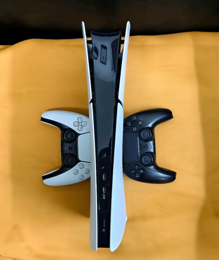 PlayStation 5 Slim Digital - 2