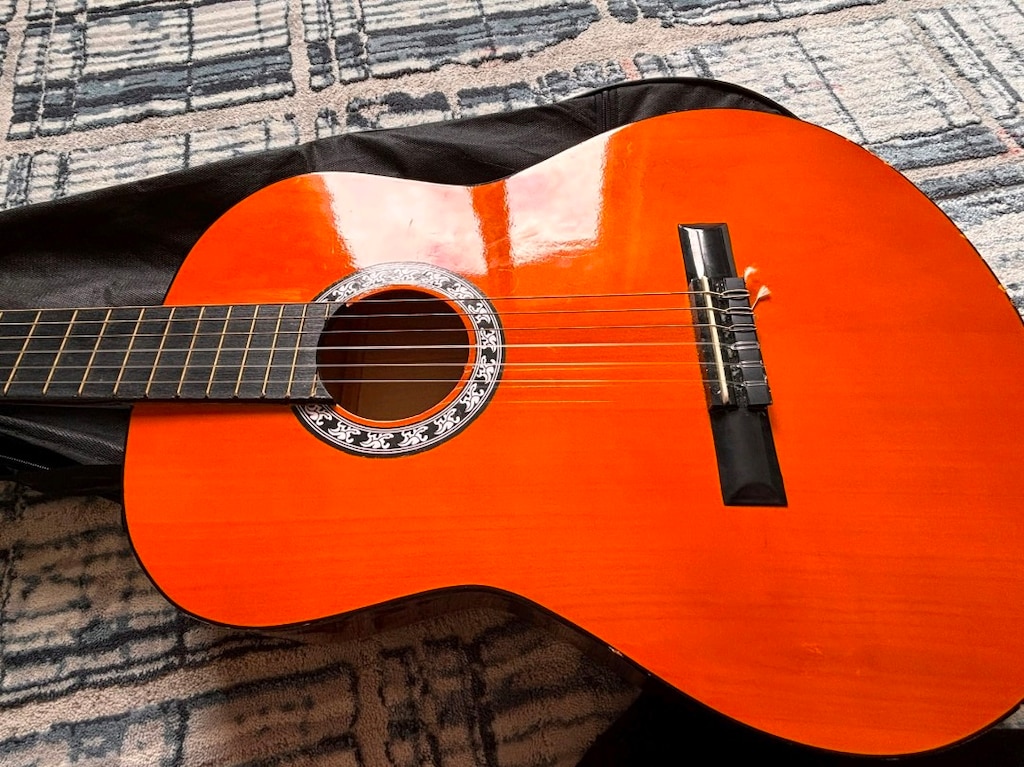 Yeni hiç kullanılmamış Gitar - 3