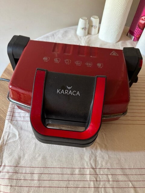Karaca tost makinesi