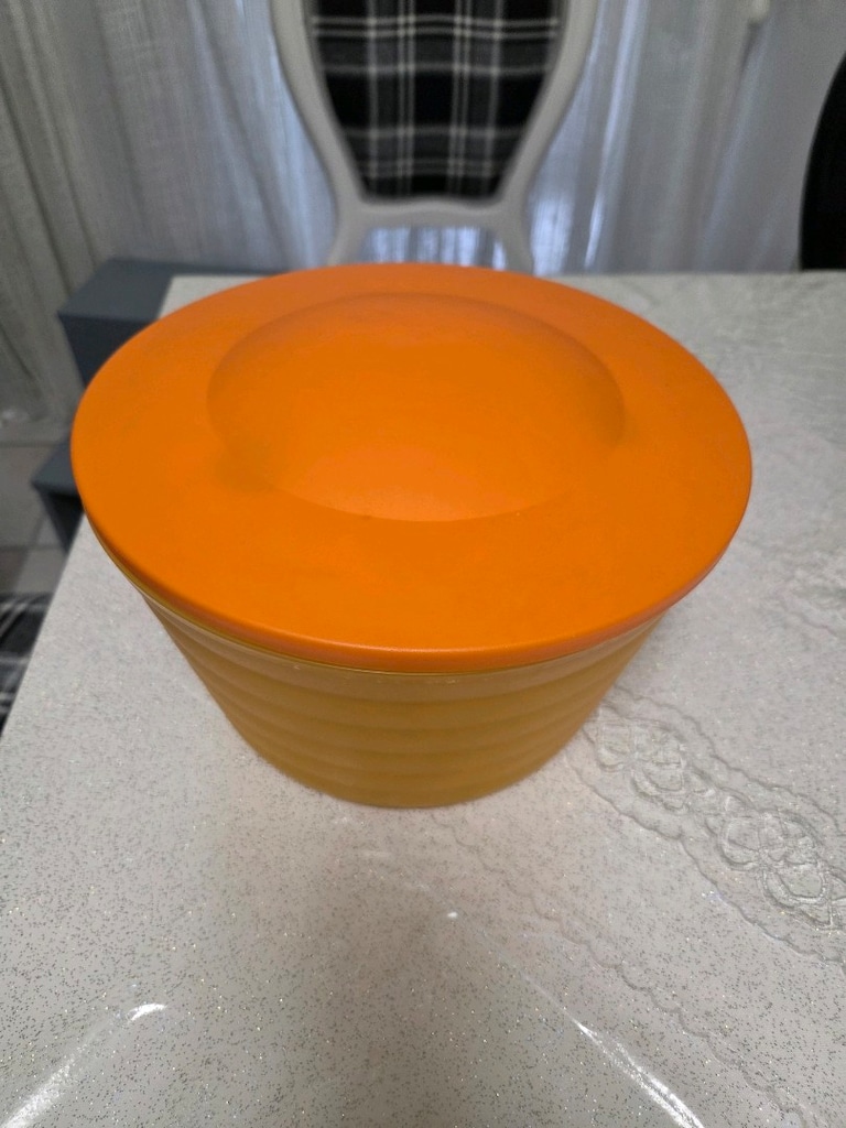 Tupperware saklama kabı - 4
