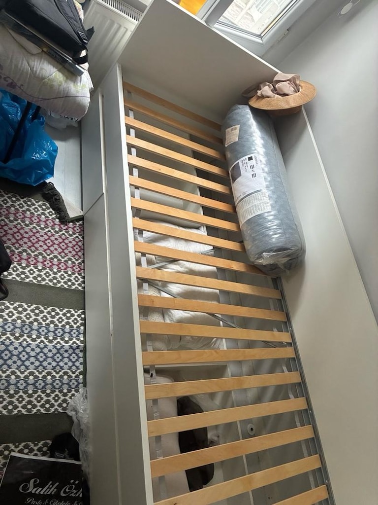 ikea karyola hiç kullanılmamış + açılmamış yatak - 6