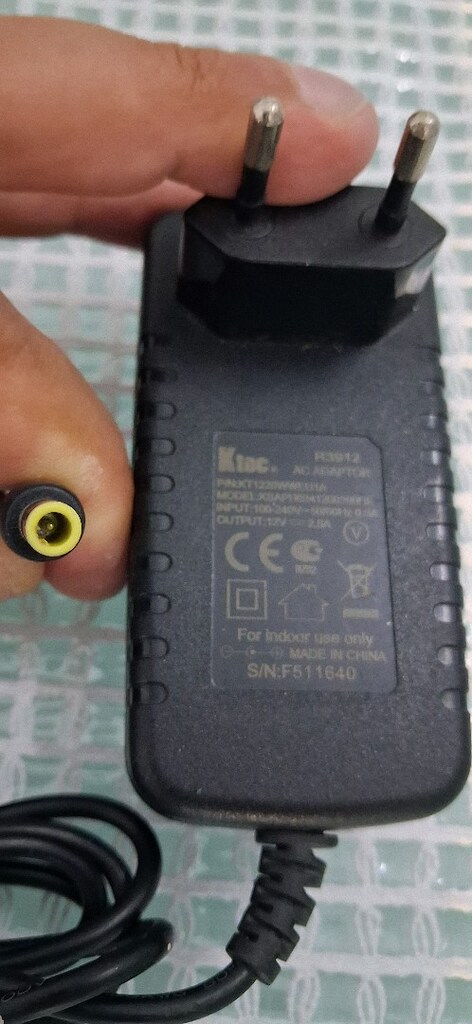 KTEC 12VOLT 2 AMPER ADAPTOR 250 - 3