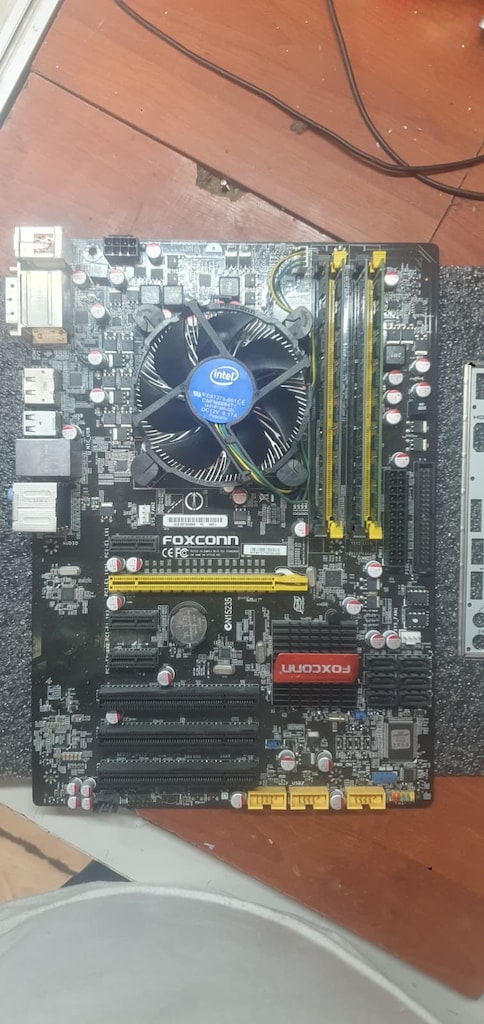 INTEL I3-540 FOXCON GAMİNG ANAKART 16GB DDR 3 RAM 1GB 9500GT - 5