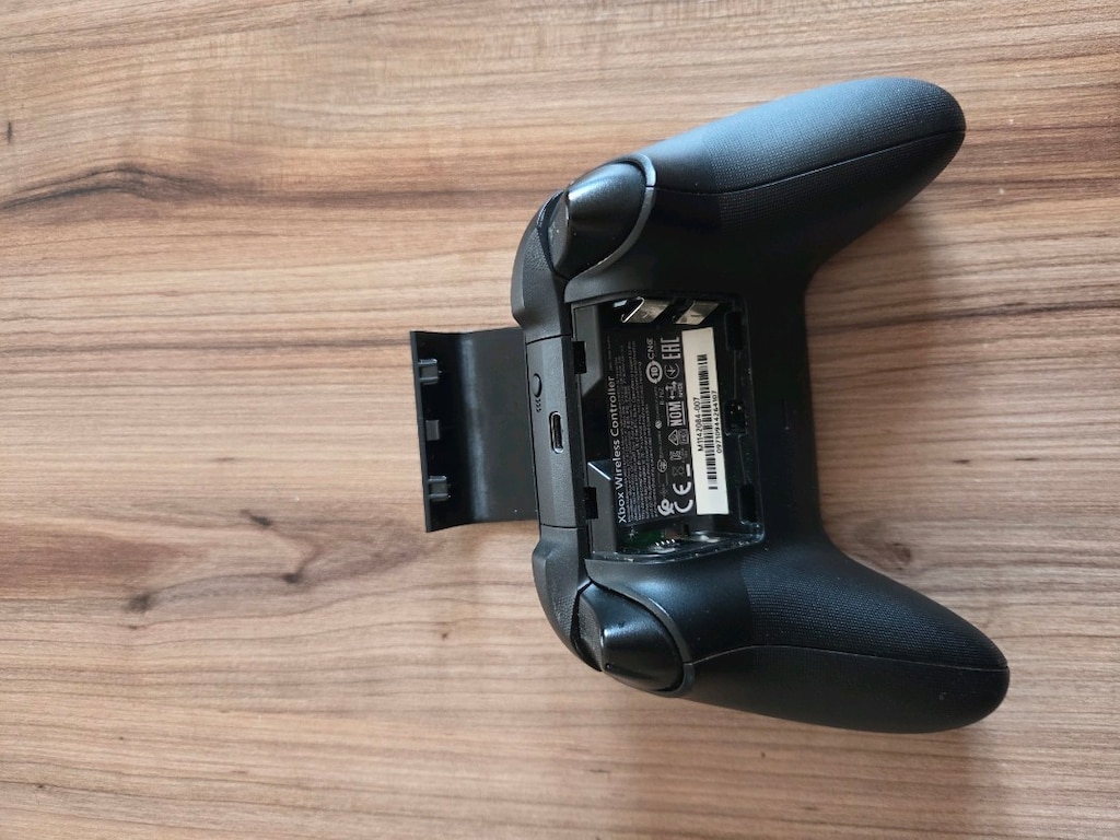 Xbox 9. nesil kol siyah - 3