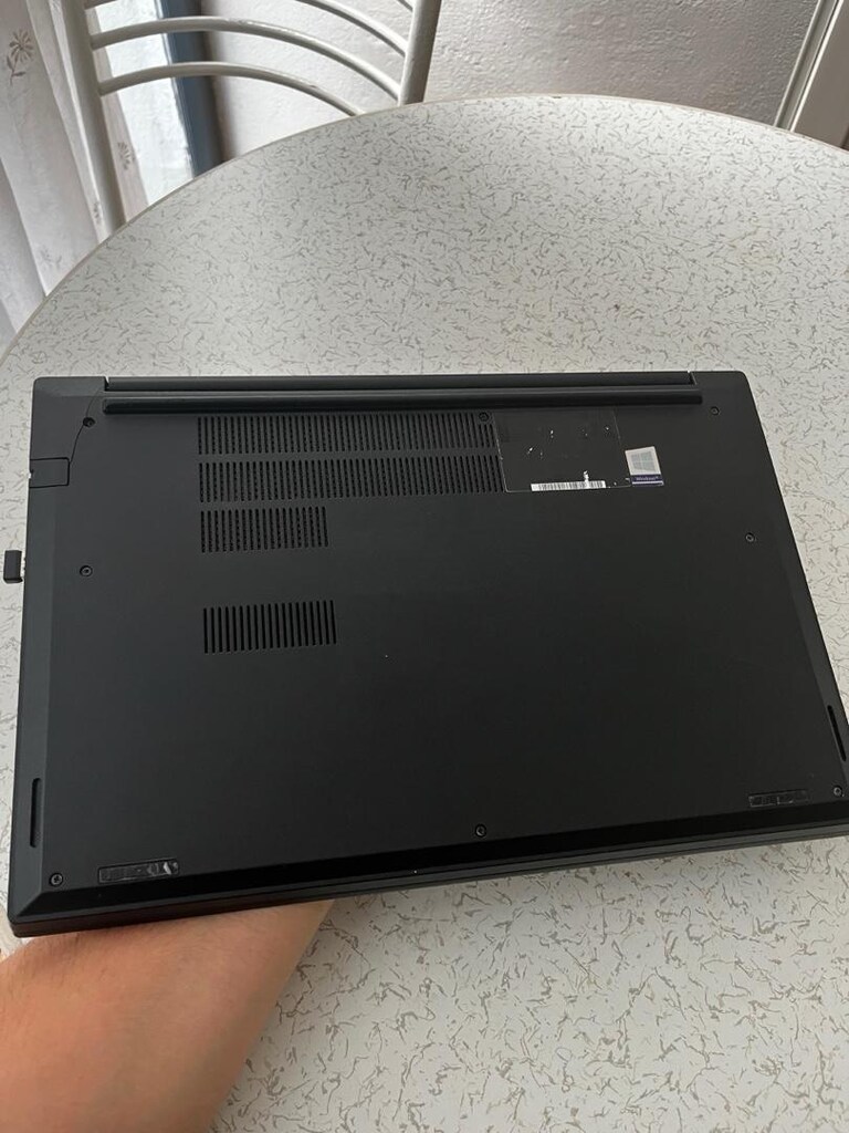 Lenovo ThinkPad E15 1. nesil 256/16 GB temiz - 9