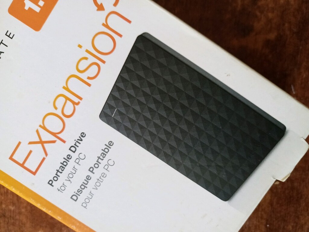 SEAGATE EXPANSİON TAŞINABİLİR DİSK (1.5 TB) - 2