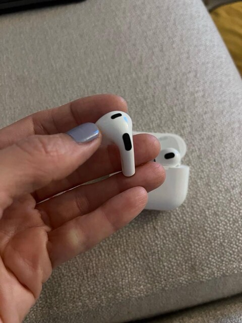 Apple 3rd generation airpods