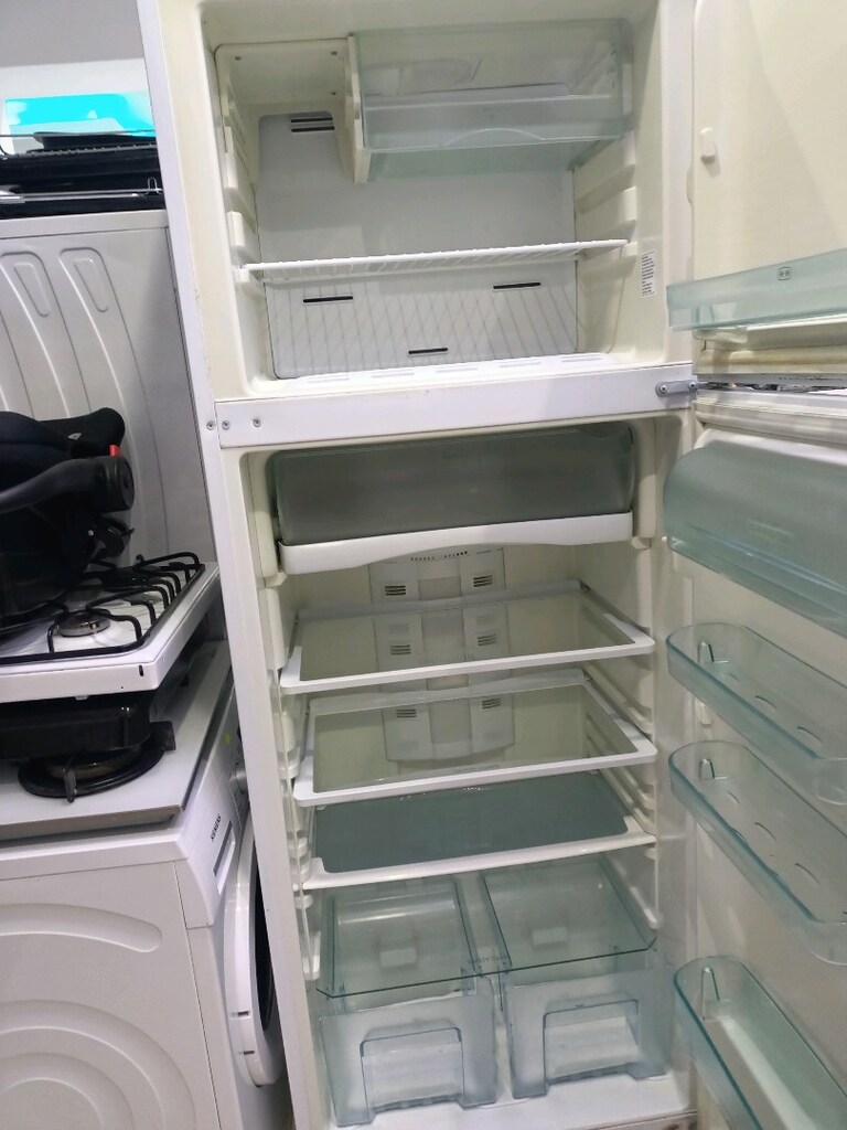 Ariston tertemiz No-Frost Buzdolabı - 10