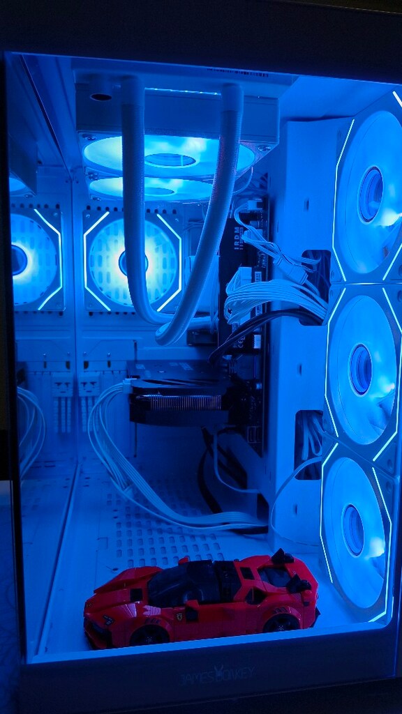 Sıfır Ayarında / 2 Yıl Garantili / RTX 5060 + Ryzen 5 7600 - 3