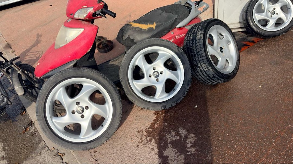porsche jant 17 inç sıfır sayılır lastikleri iyi - 3