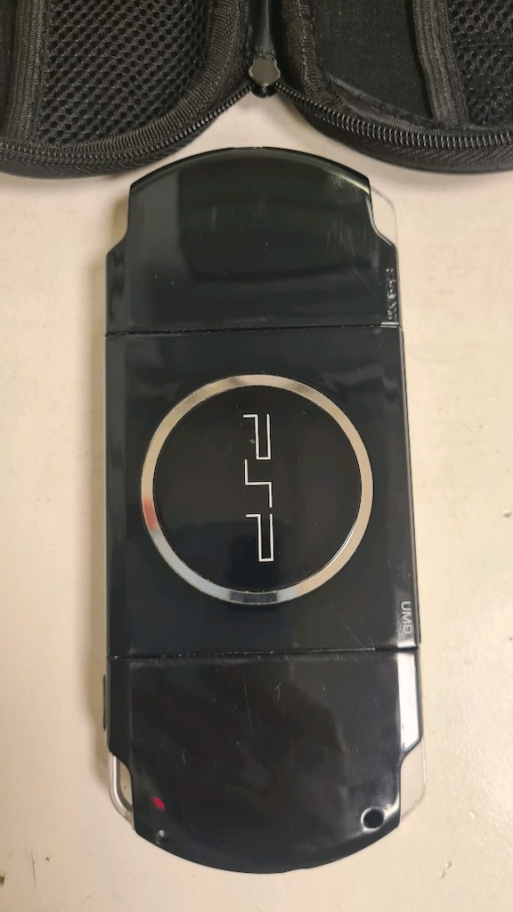 PSP 3004 Slim oyun konsolu - 15