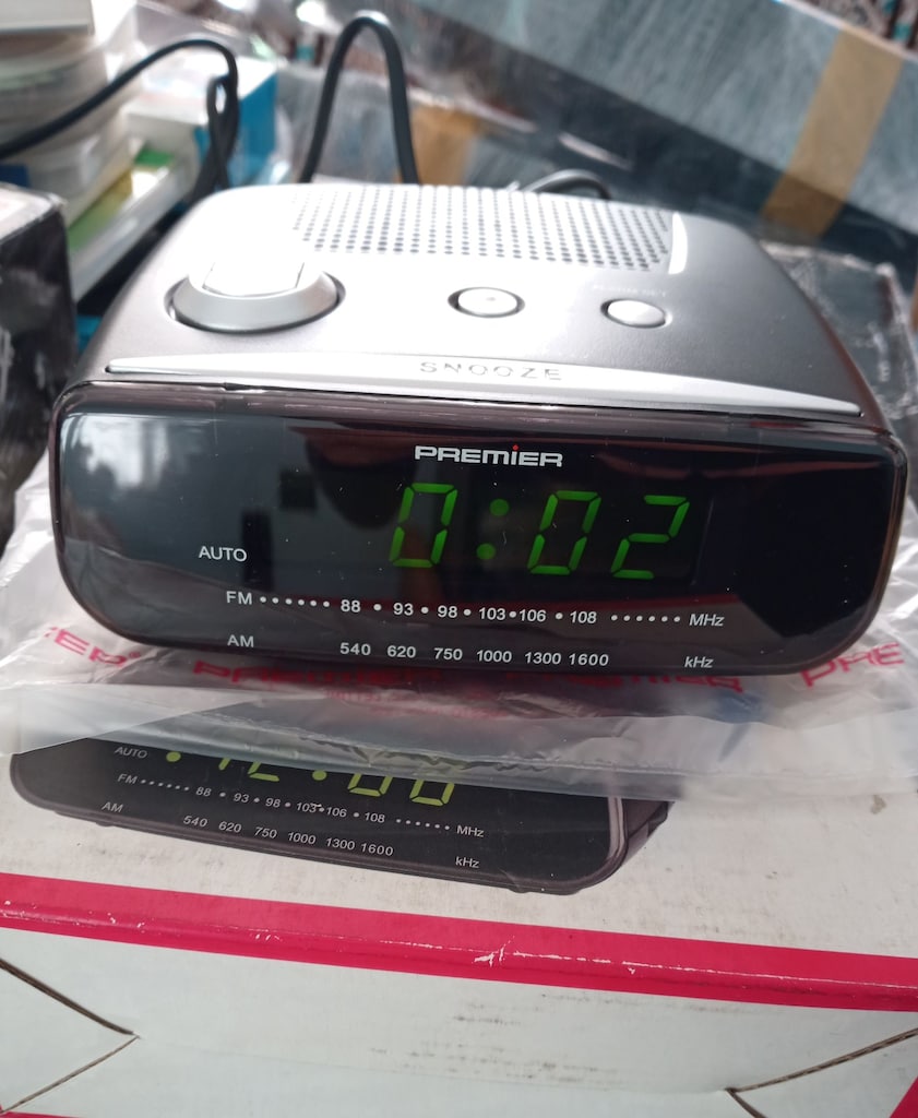 remier PRC 88 Alarm Saatli Radyo (Sıfır Kutulu) - 3