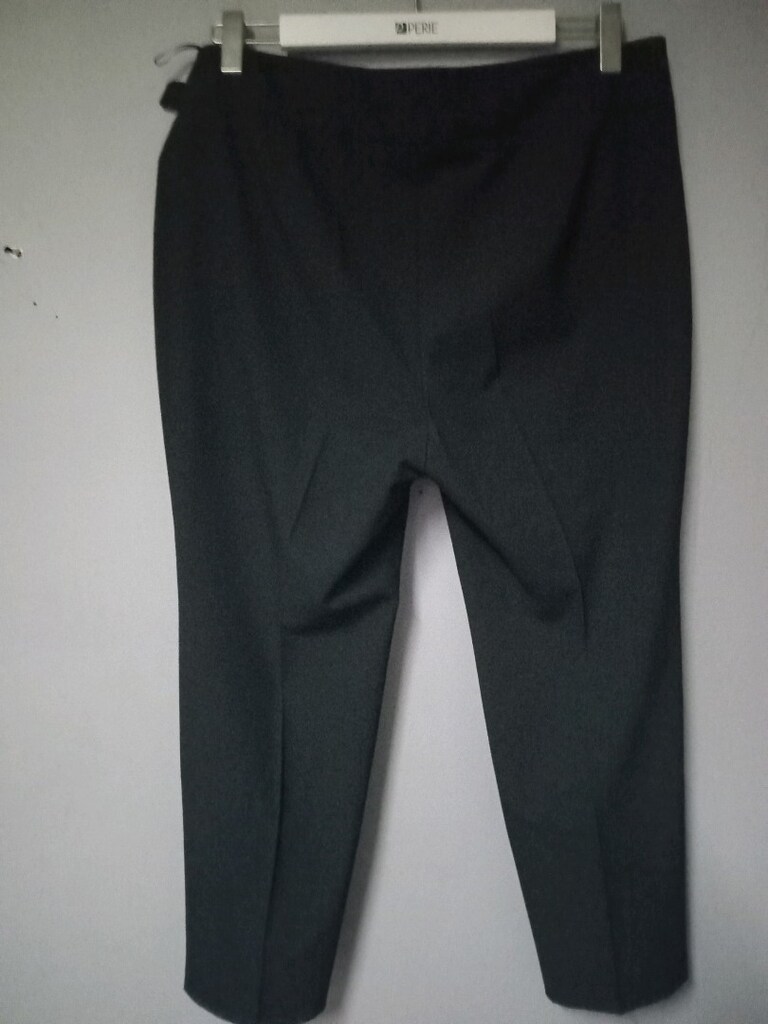 BAYAN KUMAŞ SIYAH RENK PANTOLON BELI 98 cm boyu 97 çok temiz - 3