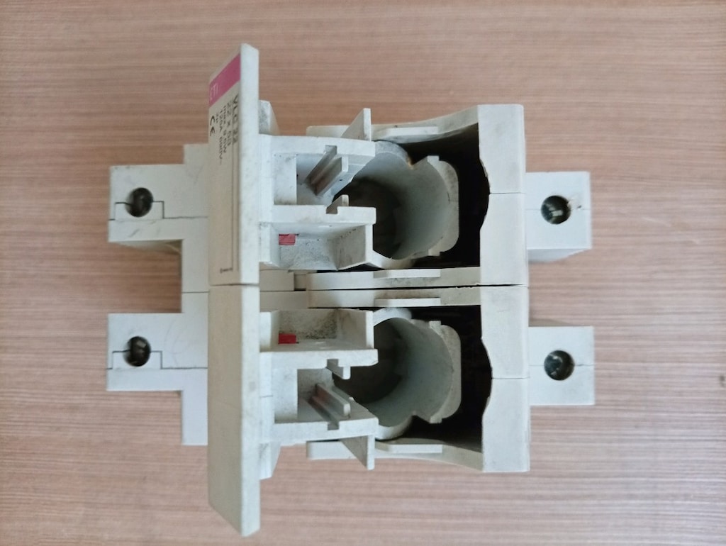 Sigorta yuvası 22x58 ray tipi İkinci el - 6