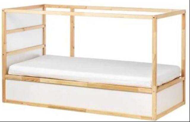 IKEA KURA KARYOLA & OYUN EVİ