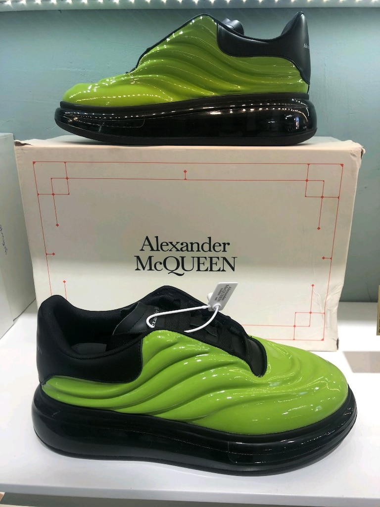 ithal Alexsander McQueen - 2