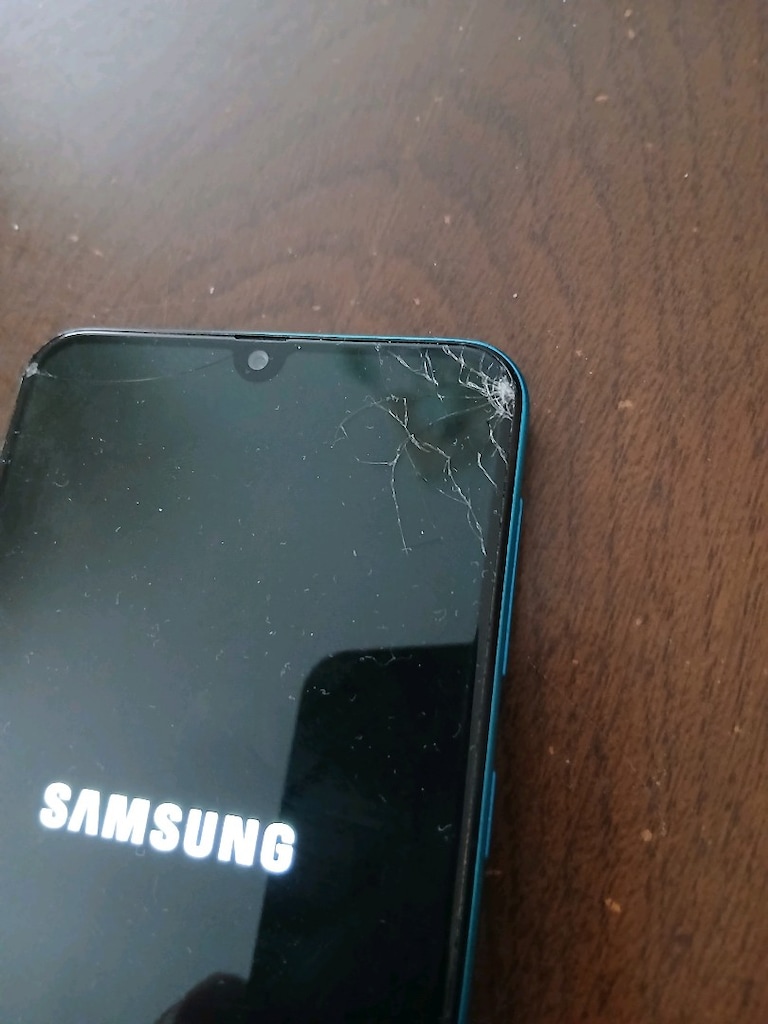 samsung m 30s cep telefonu ekran kırık - 4