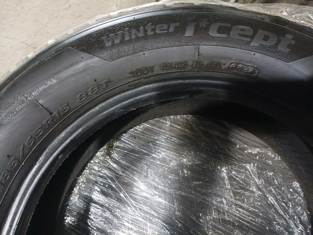 185/65/15 Hankook kışlık 4 adet lastik - 3