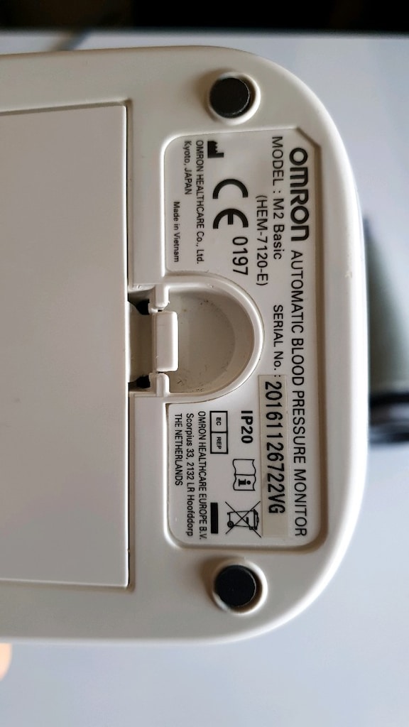 Omron M2 Basic Tansiyon Aleti - 3