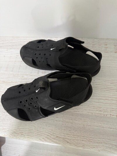 nike sandalet 31 numara