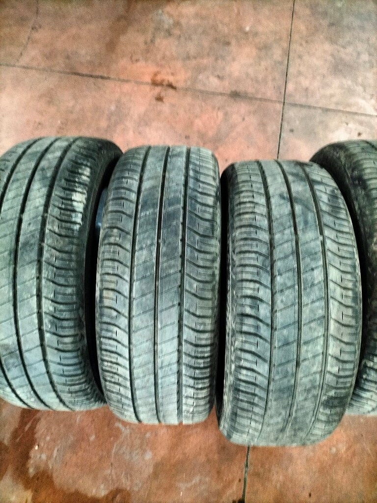 4 adet çıkma lastikler 205/55R16 sıfır gibi lastikler - 4