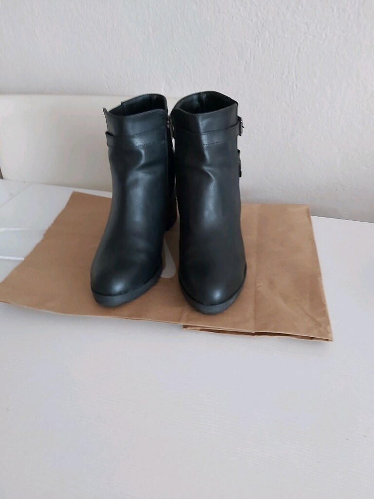 40 numara fermuarlı bot - 2