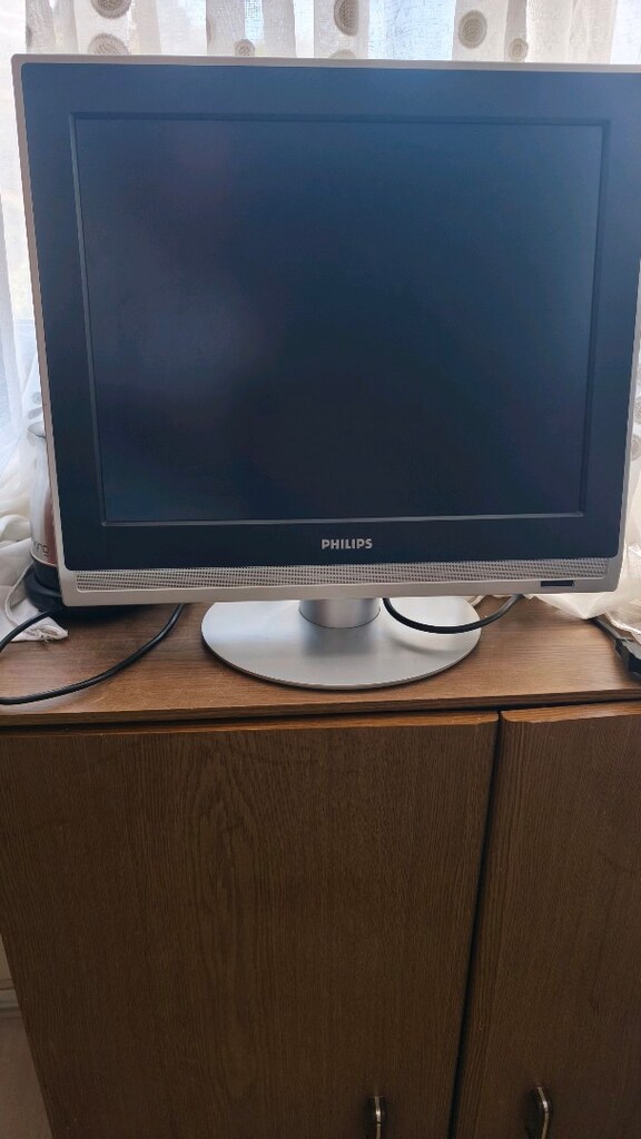 Philips 20" HD LCD TV & Monitör | HDMI & Anten Girişli (Sorunsuz) - 4