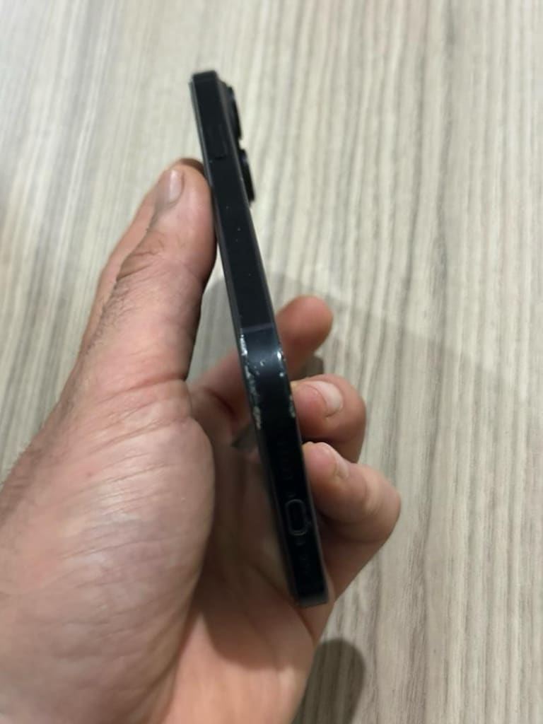 İPHONE 15 - 2