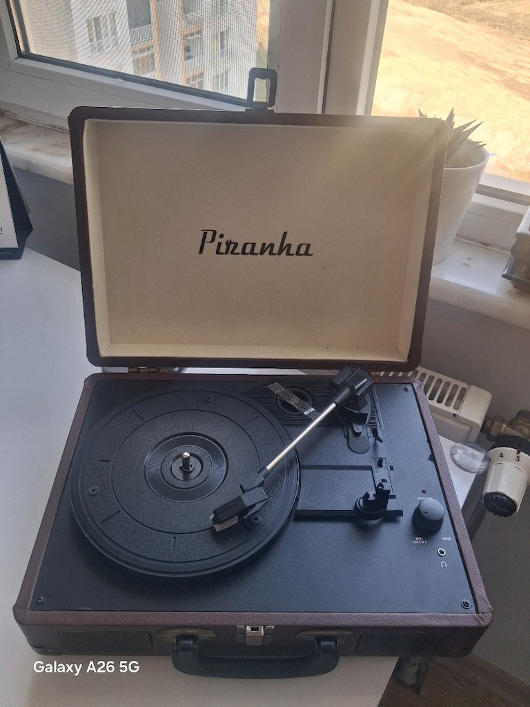 PLAK ÇALAR - 3