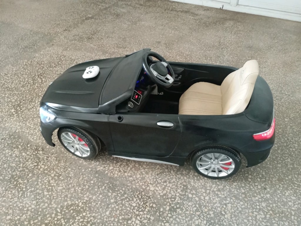 Akülü Araba Mercedes Benz - 8