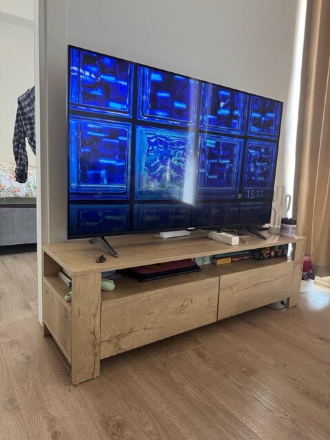 TV Ünitesi 140x42x40
