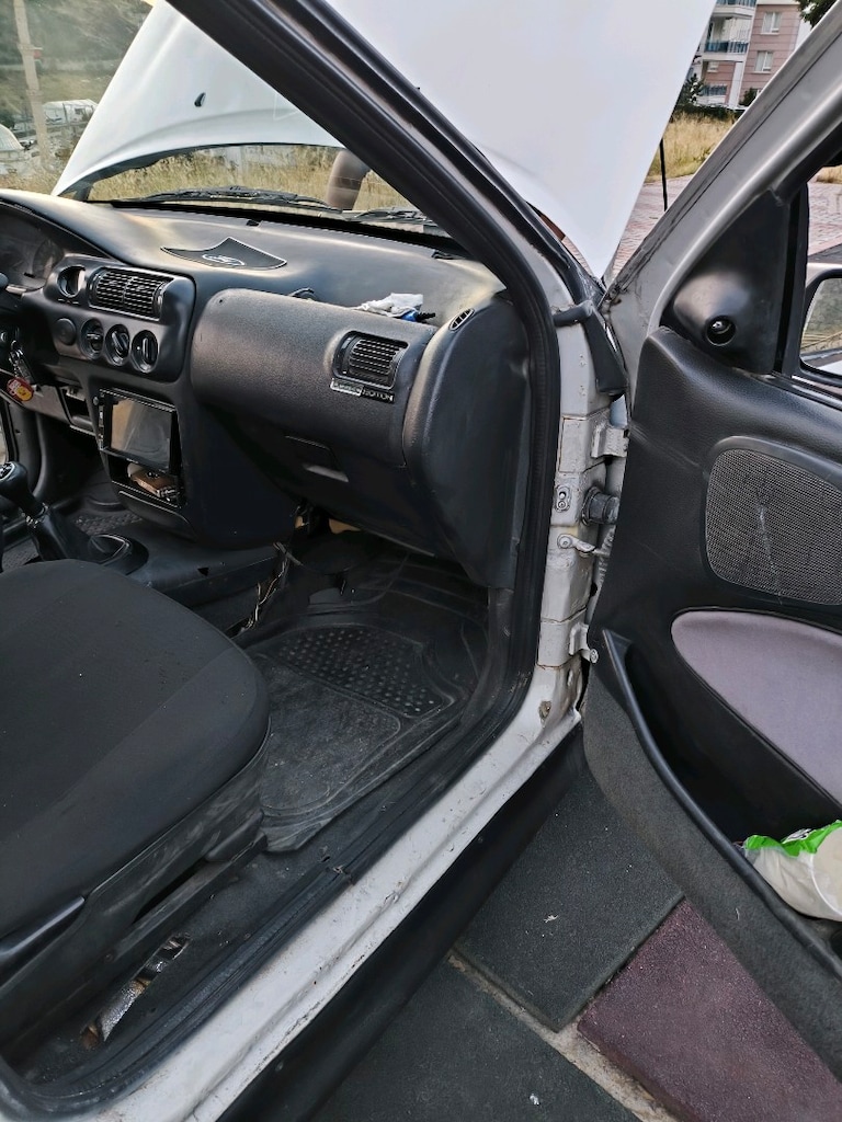 1998 FORD ESCORT CLX 1.6 16 VALF - 11