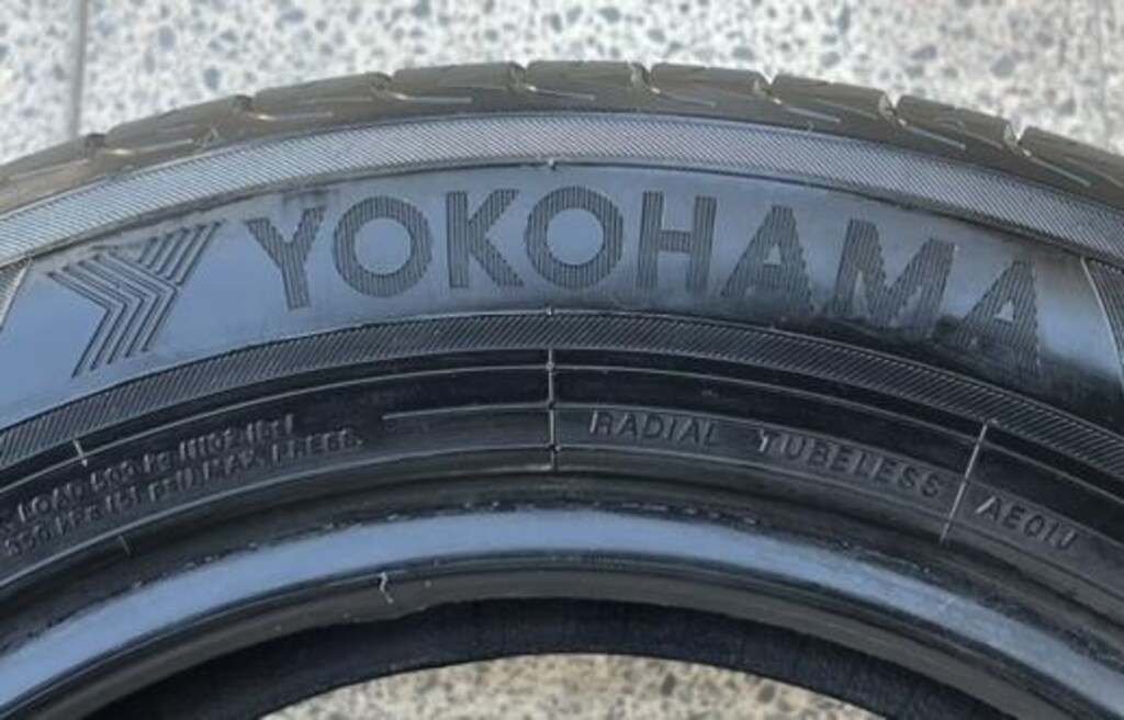 175 65 15 YOKOHAMA 84H BLUEARTH - 2