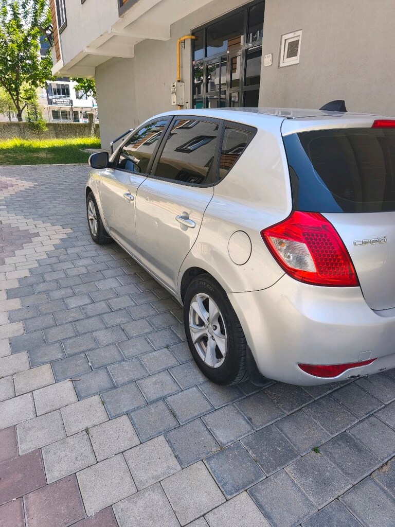 Kia ceed.1.6 CRDi motion - 8
