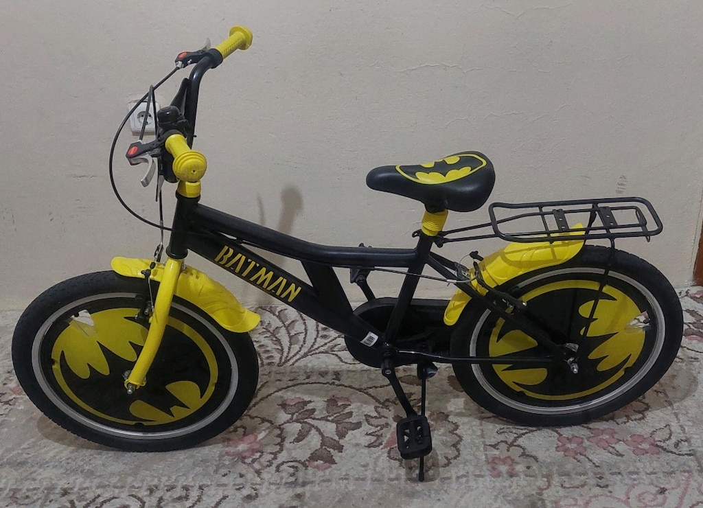 20 JANT BATMAN LISANSLI ÇOCUK BISIKLETI - 2