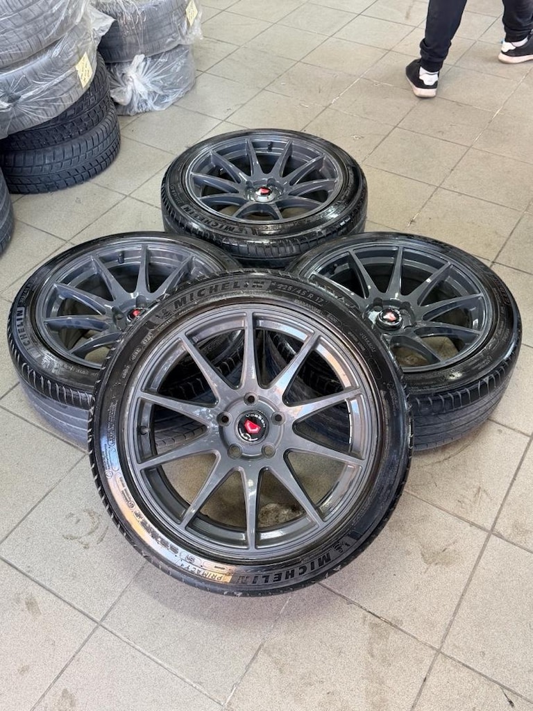 17 İNÇ VOSSEN 5X112 - 6