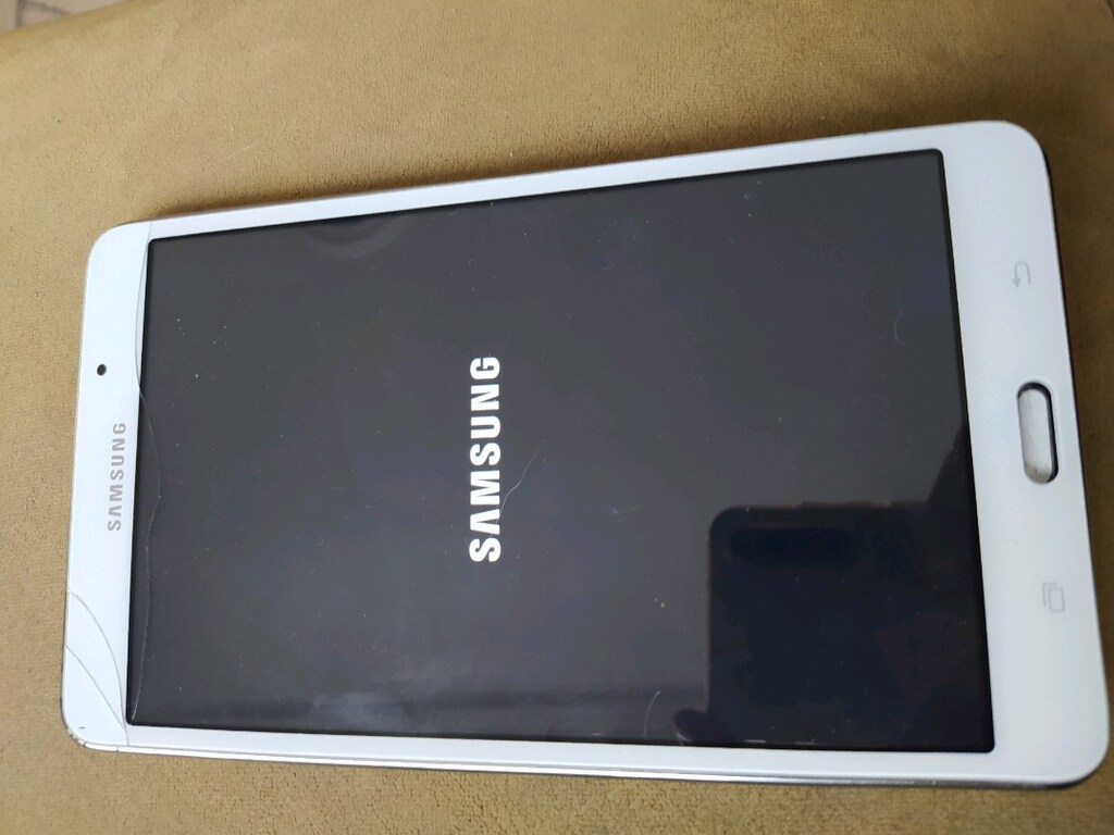 Samsung T230 - 3