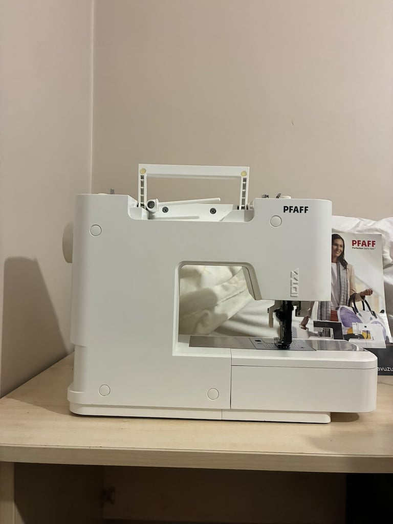 Pfaff Passport 3.0 dikiş çok temiz yeni gibi sıfıra yakın makina - 4