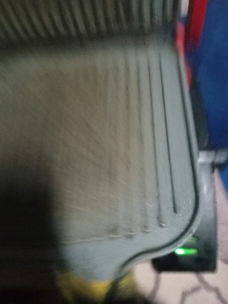 KORKMAZ MARKA BÜYÜK BOY TOST MAKINESI VE GRIL ISITMA YAPMIYOR - 4