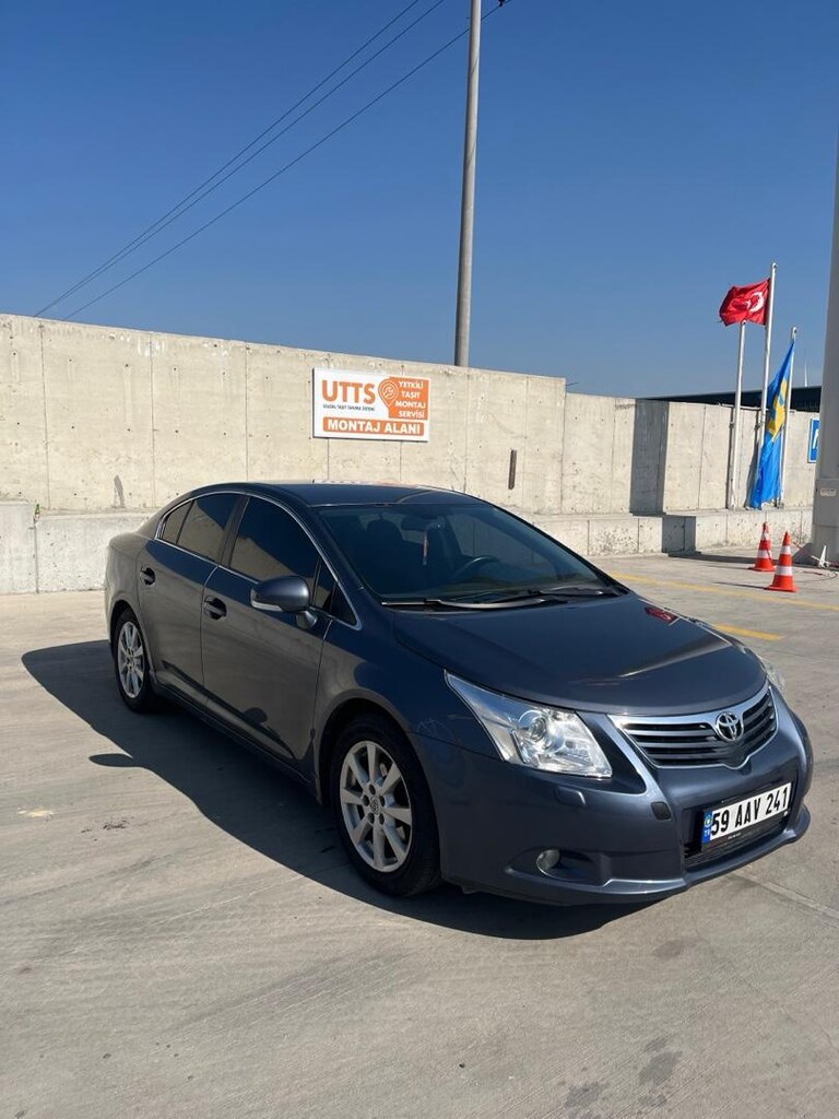 TOYOTA AVENSİS 1.6 Elegant 2009 model - 3