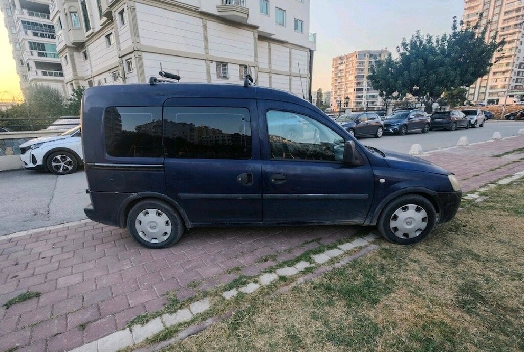 Otomobil ruhsatlı klimalı motorsiklet parasına araba - 6