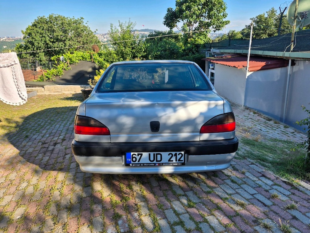 PEUGEOT 306 XR 1.8 16V - 4