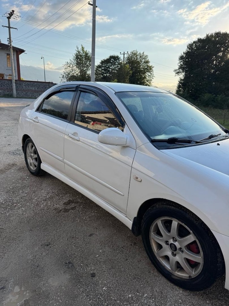 2005 Kia Cerato 1.5 dijital klimalı - 5