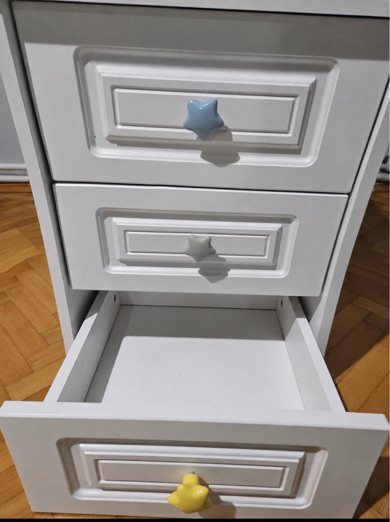 Beyaz Çocuk Şifonyeri – 3 Çekmeceli ve İç Bölmeli - 2