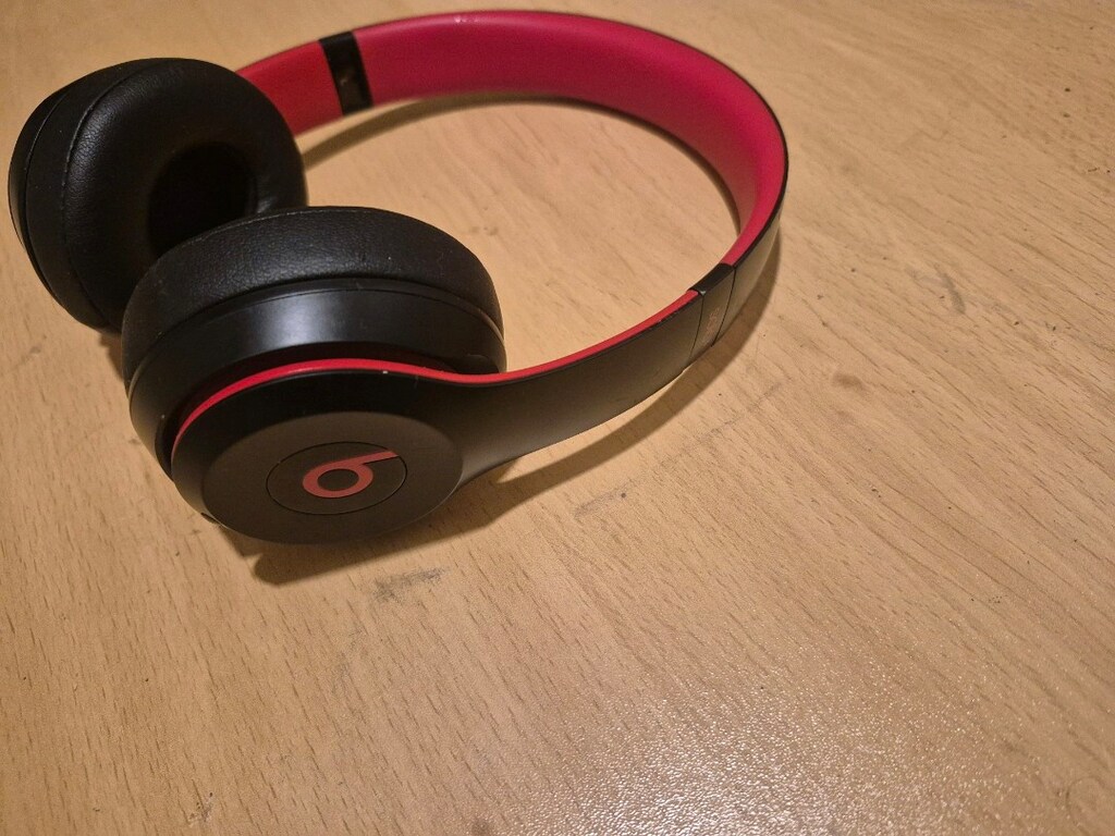 Beats Solo 3 Bluetooth Kulaklık - 2