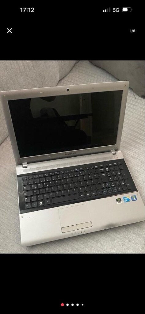 samsung rv 511 leptop - 2