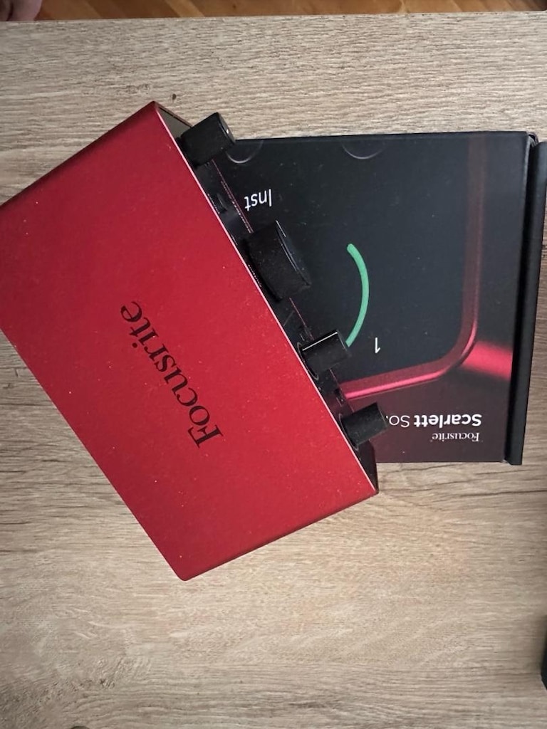sE X1 S Studio Bundle ve Focusrite Scarlett Solo Set - 9